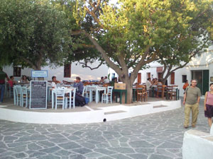 Piazza principale di Chora (Folegandros)