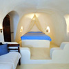 La Perla Villas (Oia-Santorini)