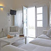 Oia Suites (Oia-Santorini)
