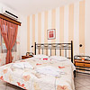 Villa Voula (Perissa-Santorini)